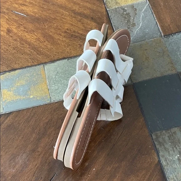 Indigo Women's White Strappy Sandals - Picture 5 of 5